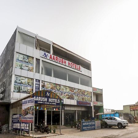 Hotel O Aarush Jhajhar Exterior foto